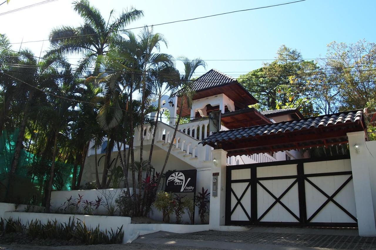 Casa Vitality Bed And Breakfast - Playa Guiones, Nosara - 4 Minute Walk To The Beach エクステリア 写真