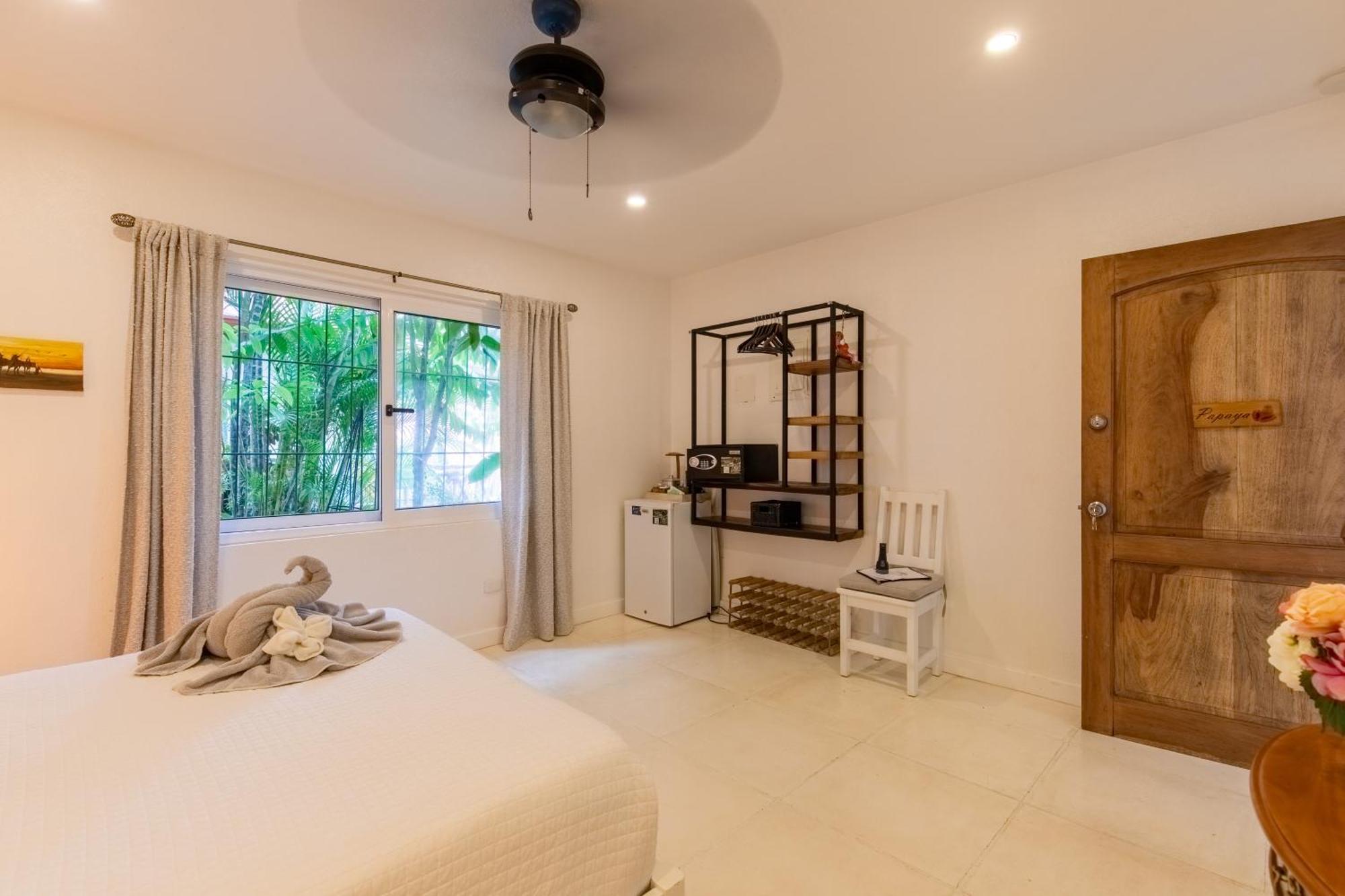 Casa Vitality Bed And Breakfast - Playa Guiones, Nosara - 4 Minute Walk To The Beach エクステリア 写真