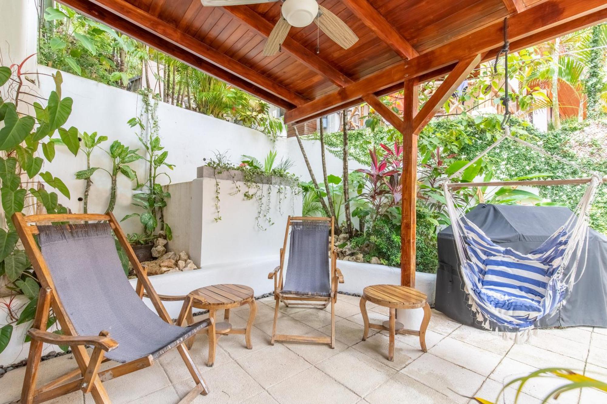 Casa Vitality Bed And Breakfast - Playa Guiones, Nosara - 4 Minute Walk To The Beach エクステリア 写真